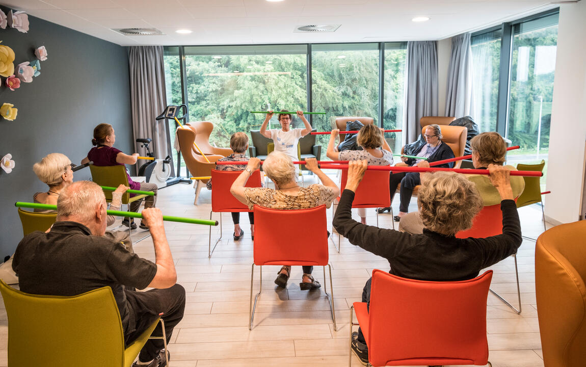 Bewegingsoefeningen in woonzorgcentrum Zuiderlicht