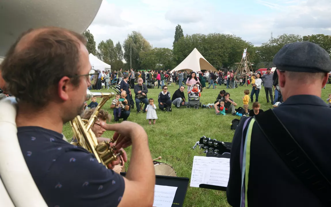 Sfeerbeeld plantdag geboortebos 2022
