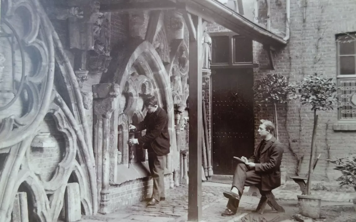 Historisch beeld van de beeldentuin uit 1912