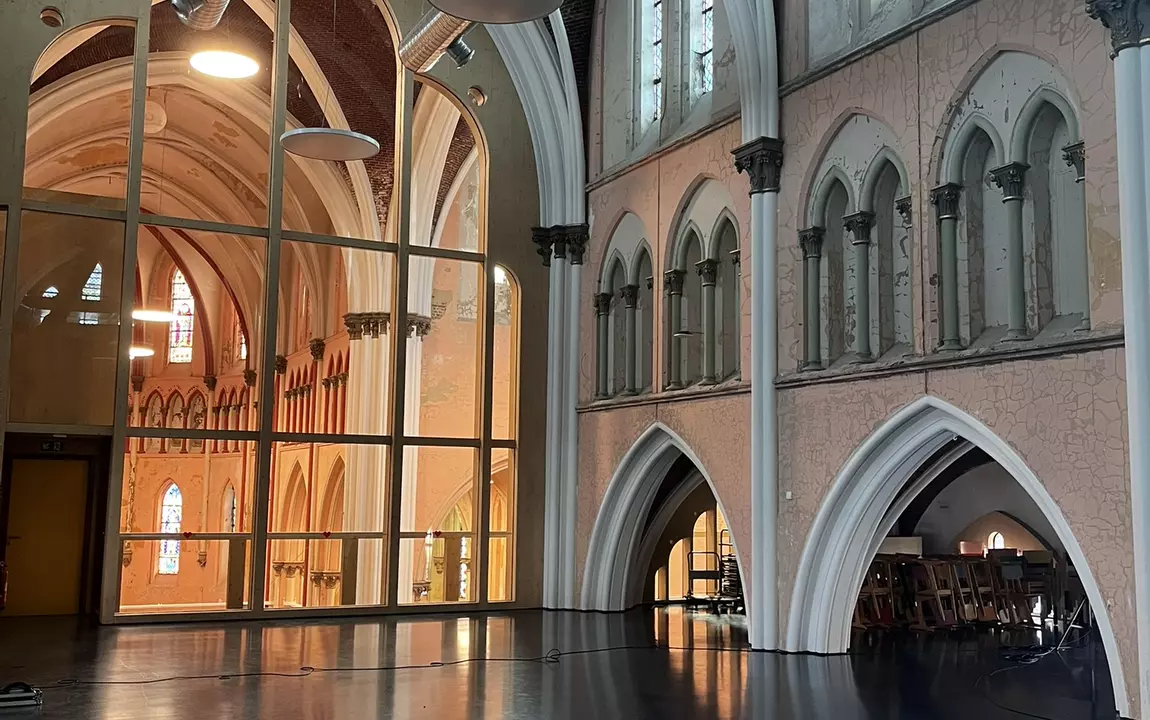 Buitenschil en nieuwe tussenruimtes