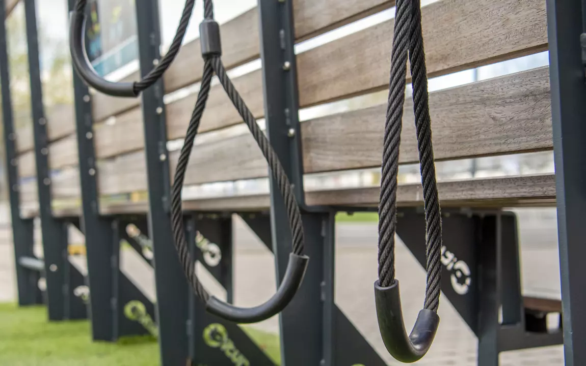 Beweegbank armdipstation