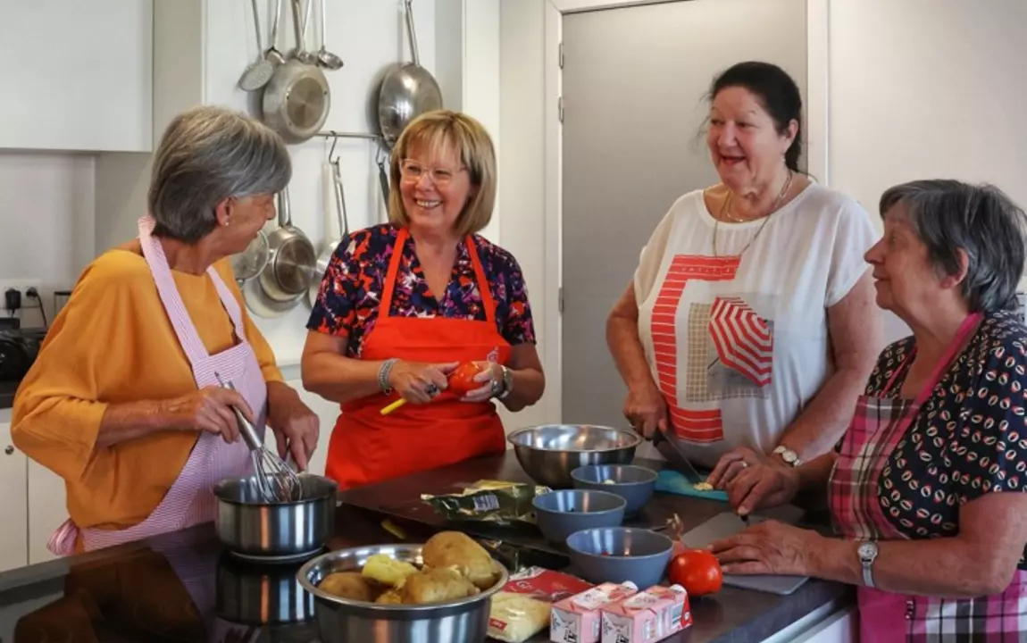 kookcursus met senioren