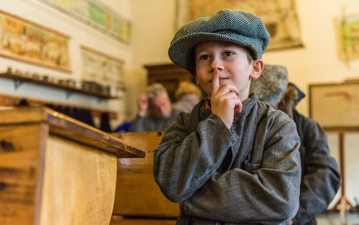 Kinderen in de inleefles 'de klas van toen'