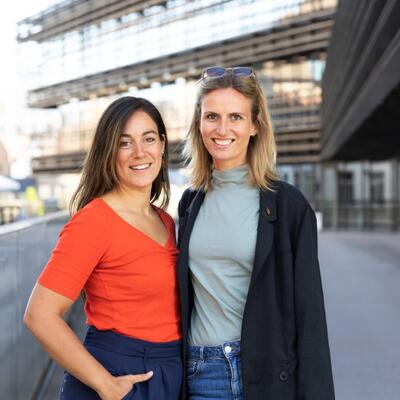 Portret van 2 vrouwen bij de Krook