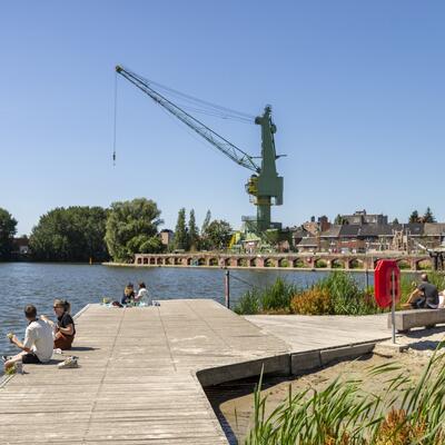 Kapitein Zeppospark aan het water