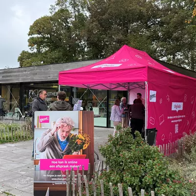 Digihulp tent voor digitale vragen