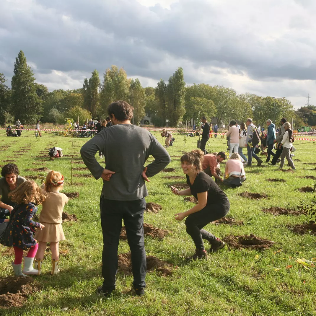 Sfeerbeeld plantdag geboortebos 2022