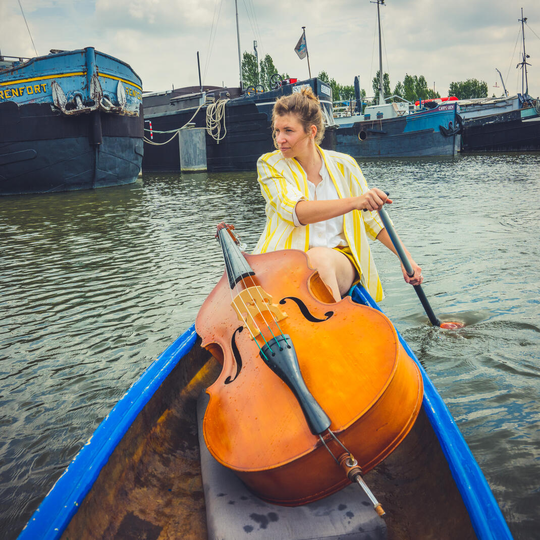 Muzikante Lara Rosseel lanceert zaterdag samen met de Stad Gent de luistertocht Oorschip