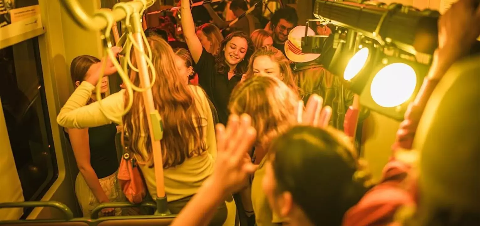 dj-tram